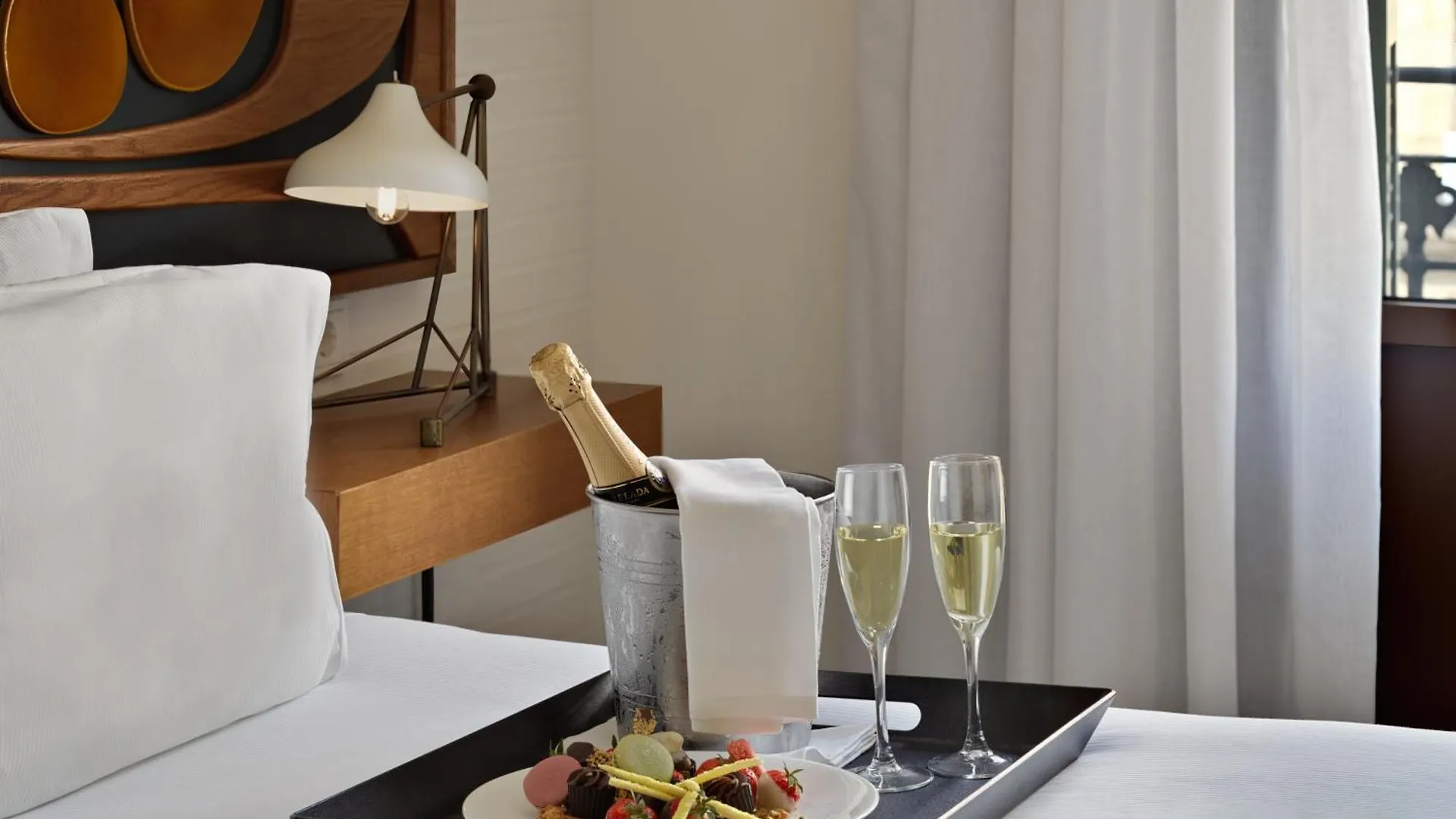 H10 Metropolitan 4* Sup Hotel Barcelona 4*,